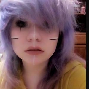 Meet your Posher, Alexandra